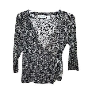 Chico's Travelers Slinky Knit Abstract Print 3/4 Sleeve Wrap Top Size 1 Medium